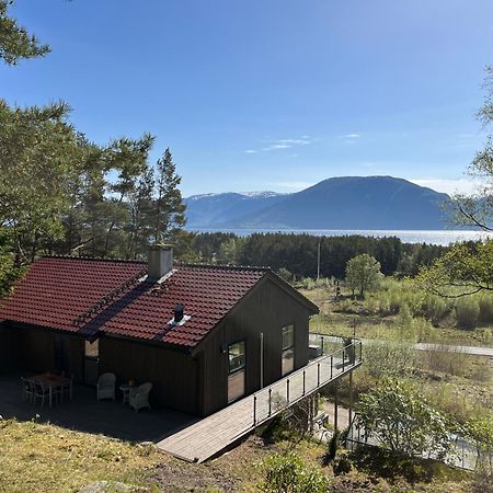 Bosdalhuset Villa Lavik  Eksteriør billede