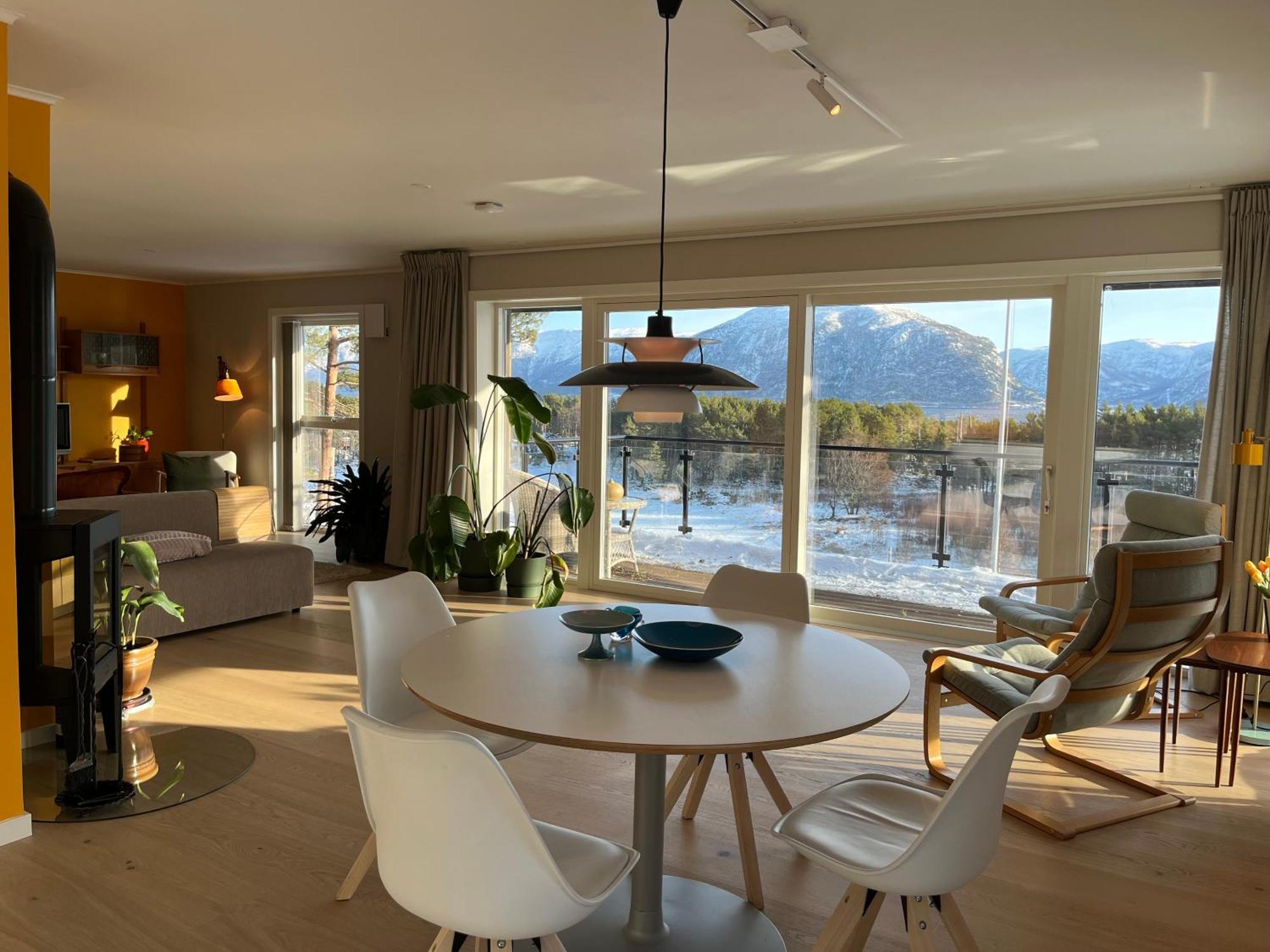 Bosdalhuset Villa Lavik  Eksteriør billede