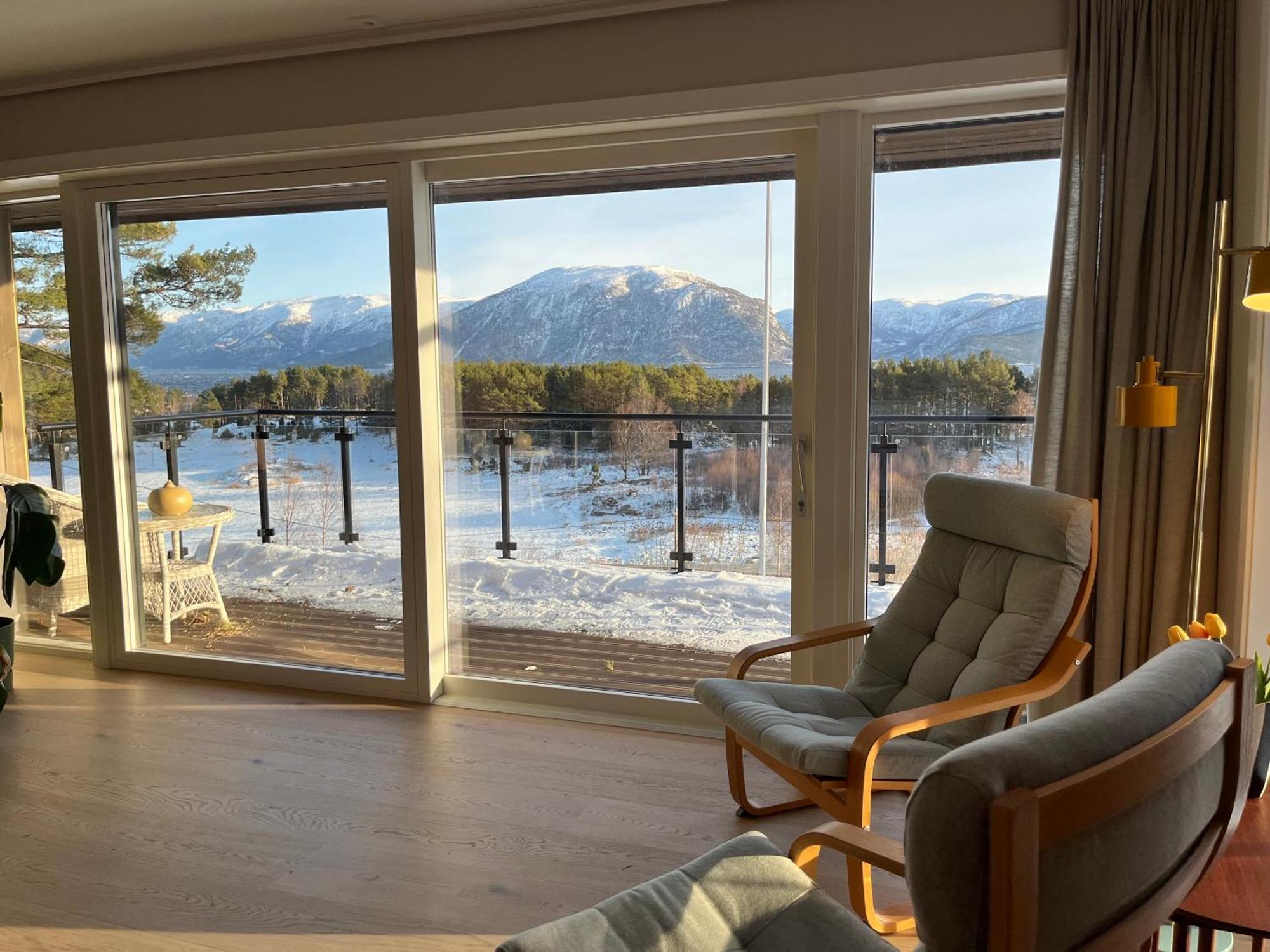 Bosdalhuset Villa Lavik  Eksteriør billede